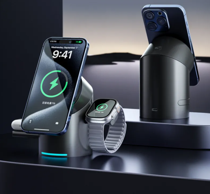 Magnetic 3-in-1 Charging Station